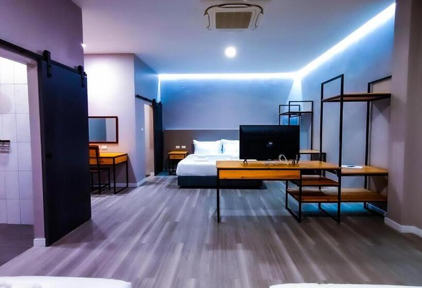 수피리어 패밀리 룸, The Riva Vientiane