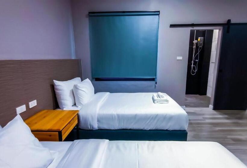 디럭스 룸, The Riva Vientiane
