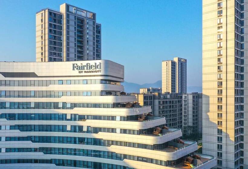 Premium room w/ mountain view, Fairfield By Marriott Pujiang