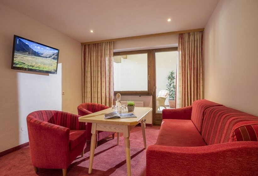 Четырехместный Номер Economy, Alpenhof Hotel Garni Suprême