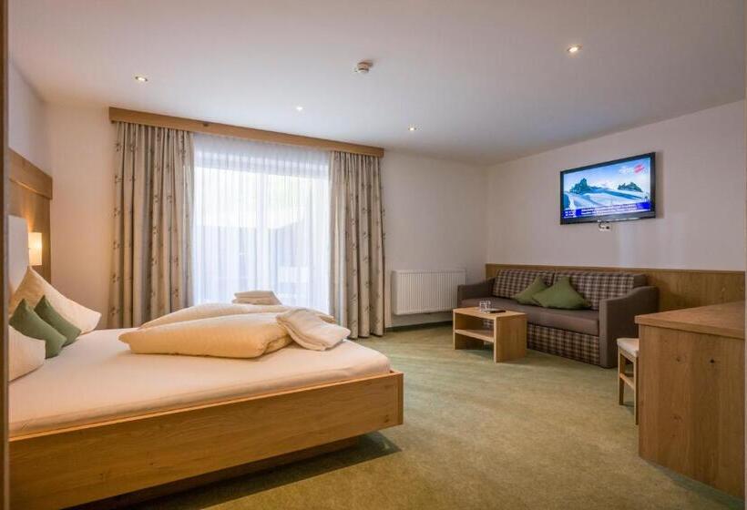 Семейный Номер Superior, Alpenhof Hotel Garni Suprême
