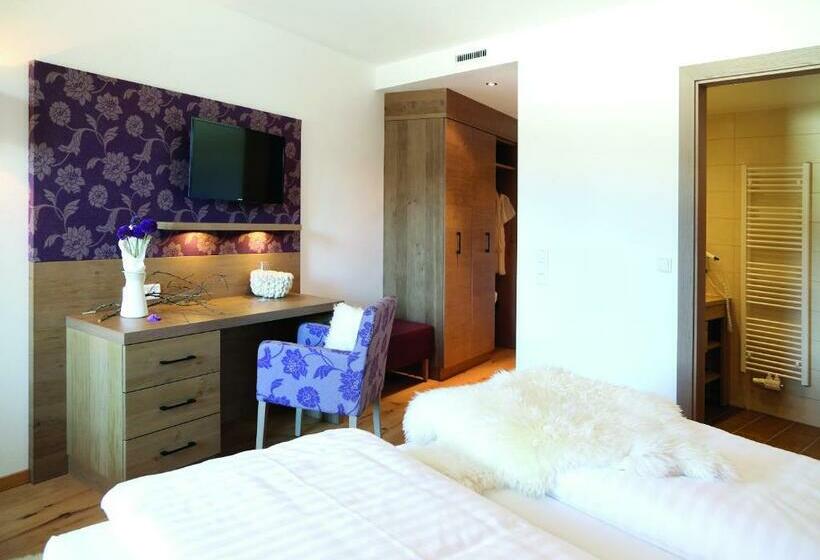 Номер Стандарт с Балконом, Berghotel Der Königsleitner   Adults Only