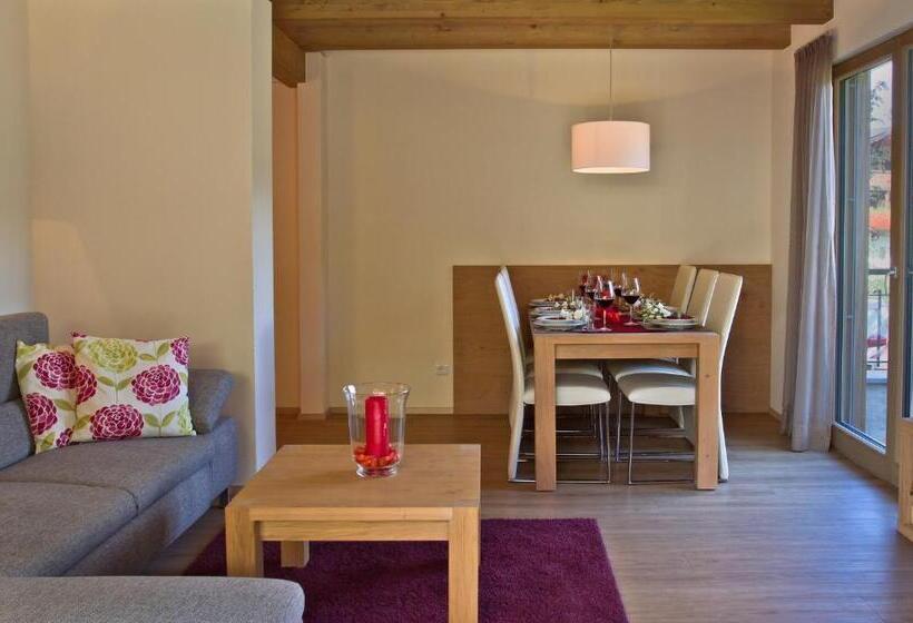 Апартаменты 2 Спальни, Resort Tirol Am Wildenbach