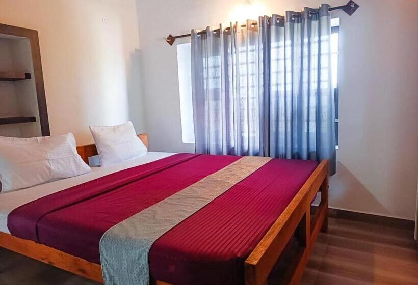豪华房间, Coorg Kairav Homestay