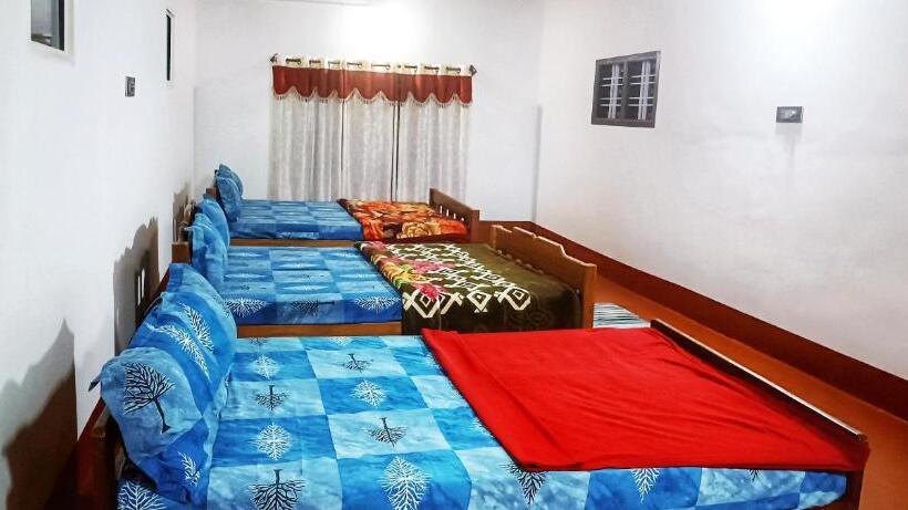 标准三人间, Coorg Kairav Homestay
