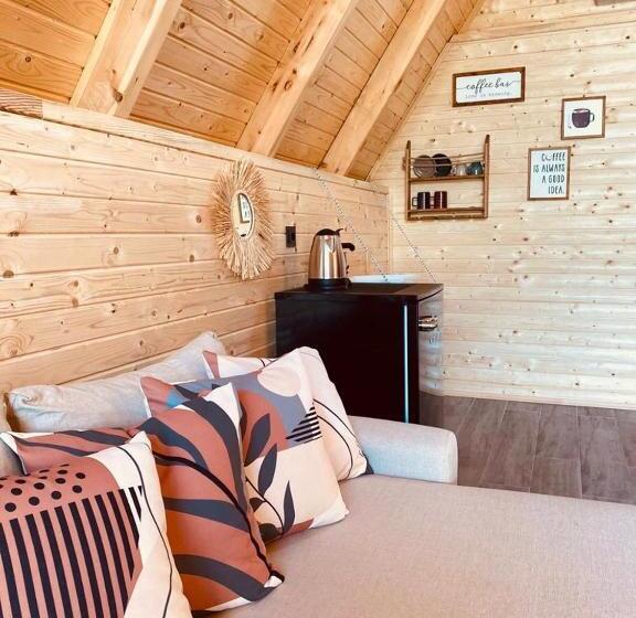 Трехместный Номер Deluxe, Pathika Bungalov