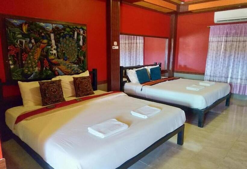Четырехместный Номер Классик, Kruachokhai Hotel & Resort