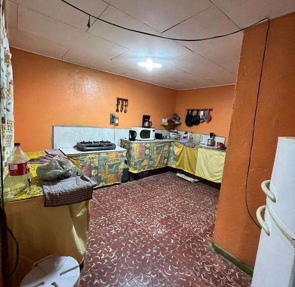 Трехместный Номер Базовый, Cabinas Rhode Island