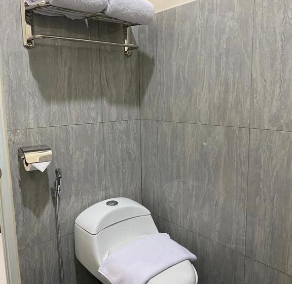 Номер Стандарт Вид на Сад, Genio Syariah Hotel Solo