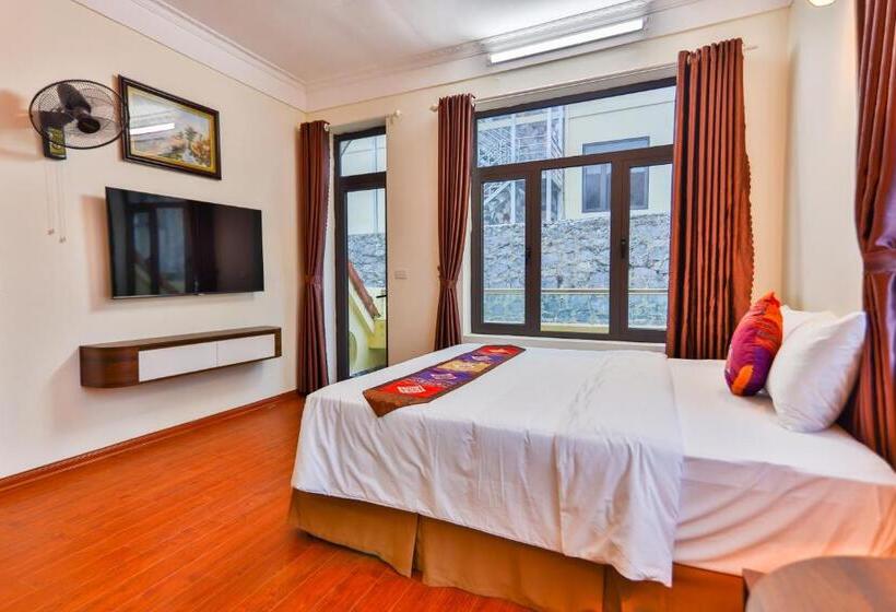 اتاق سوپریور با چشم‌انداز کوهستان, Joville Hotel Sapa