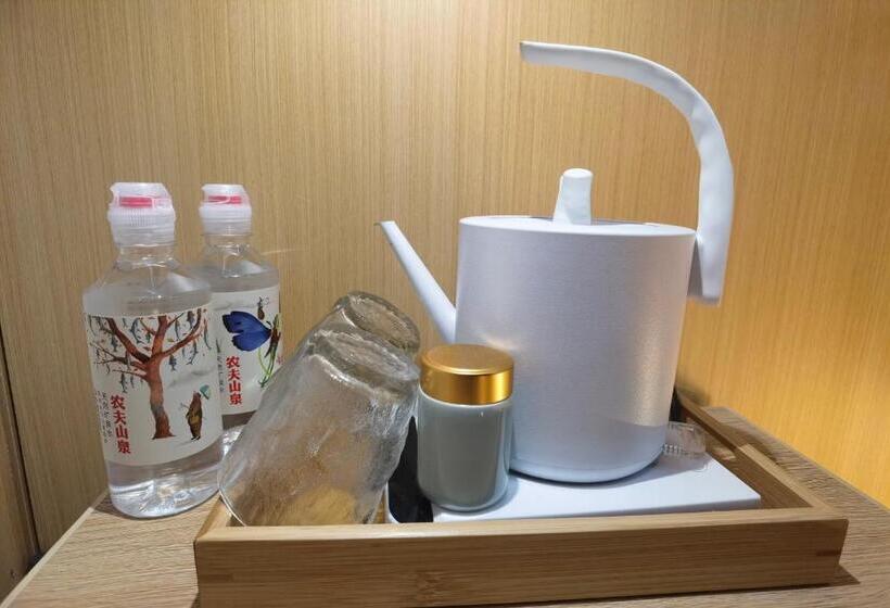اتاق لوکس, Shangri La Jiangyue Beiting Boutique Homestay
