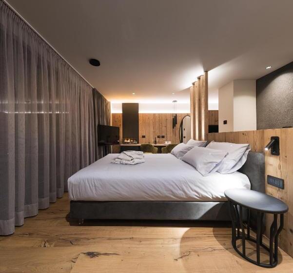 Люкс Вид на Горы, Dolomiti Exclusive Your Mountain Suite