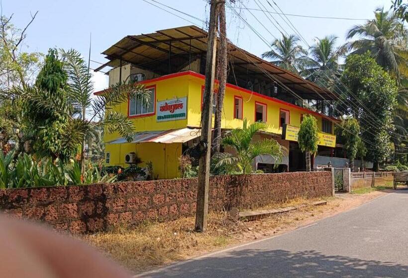 标准间, Sabs Alayam Colva Beach
