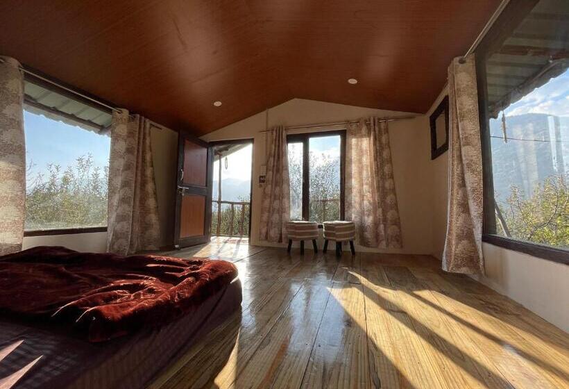 اتاق استاندارد با چشم‌انداز کوهستان, Mandap Cottage & Cafe