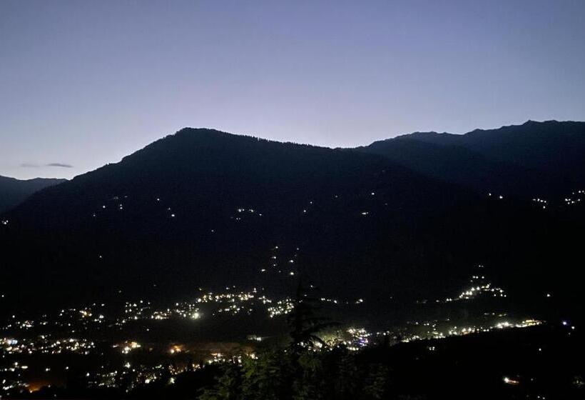 اتاق استاندارد با چشم‌انداز کوهستان, Mandap Cottage & Cafe