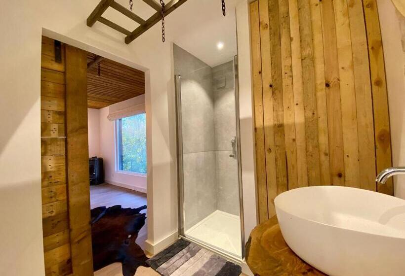 2间卧室的房子, Kabana   Eco Forest Suite