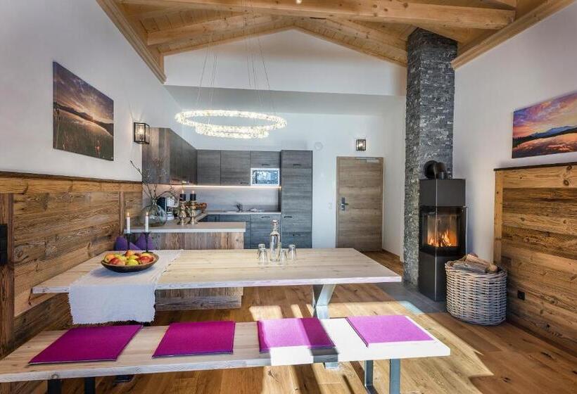 Номер Стандарт, Almdorf Almlust
