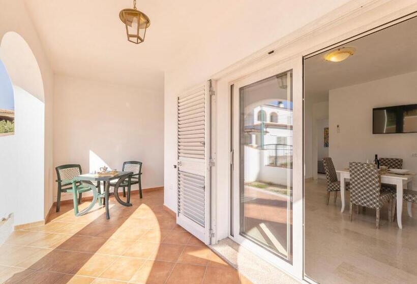 带2个卧室的公寓, Apartments With Air Conditioning In Orosei