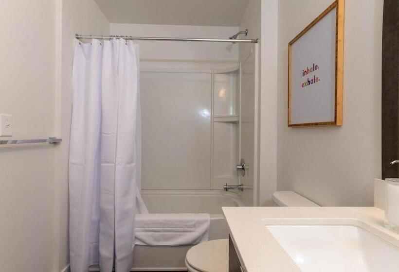 Apartamento 1 Quarto, Self Check In Washer Dryer 4ksmart Tv King Bed Gym