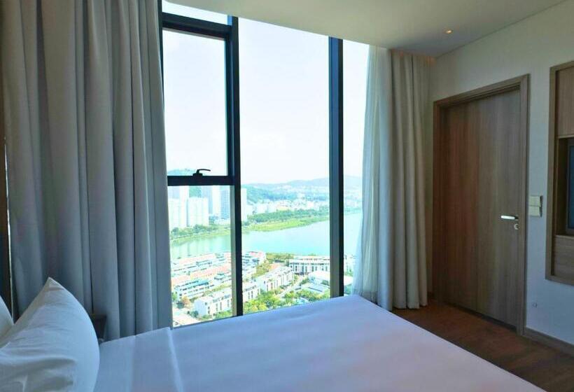 استودیوی استاندارد با چشم‌انداز دریا, A La Carte Residence Halong By Mapstar