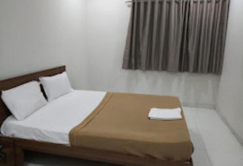 Номер Deluxe, Avanti, Nashik