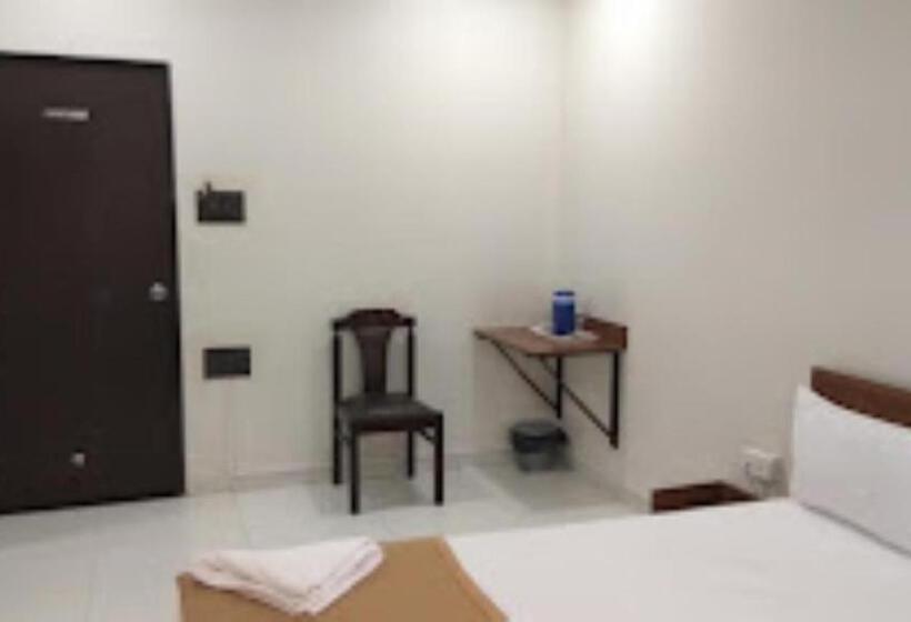 Номер Deluxe, Avanti, Nashik