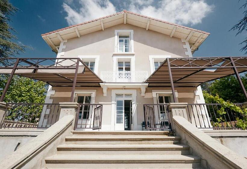 Номер Стандарт, Maison Martouret   Colodge