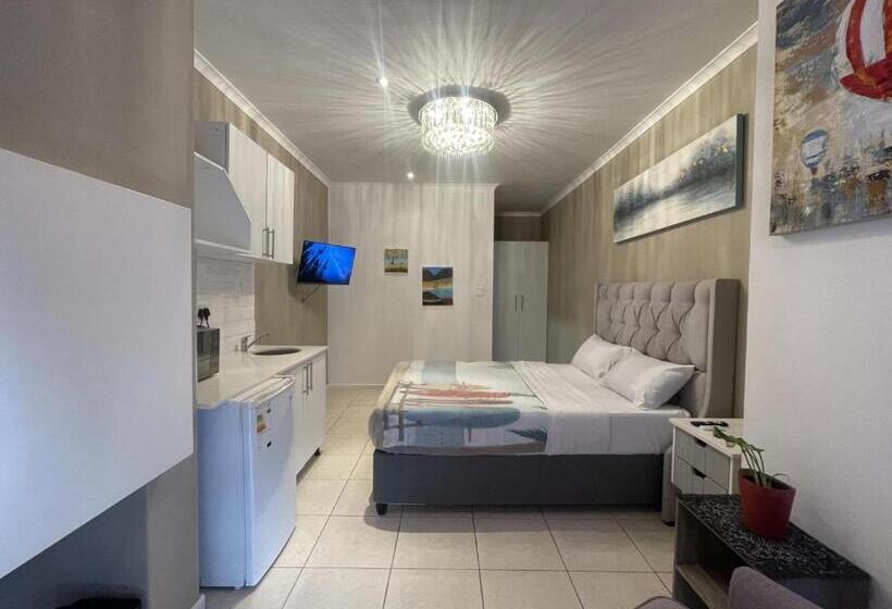 Номер Deluxe Кровать Кинг, Domin Self Catering Apartments