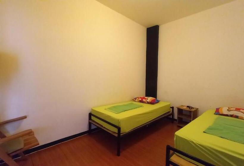 Номер Стандарт, Dc Hotel & Hostel