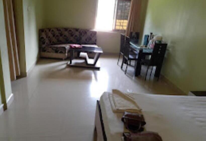 Номер Стандарт, Blue Paradise Chandrapur