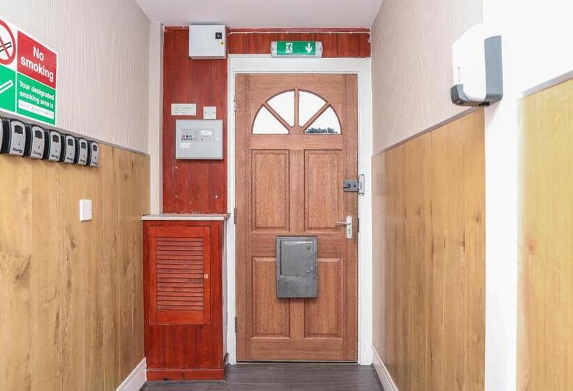 Номер Economy Индивидуальный, Mystayinn Telford Guest House