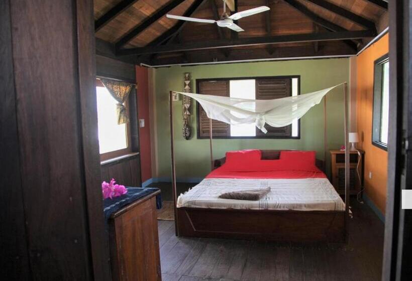 家庭间, Fantas Folly Beach Lodge