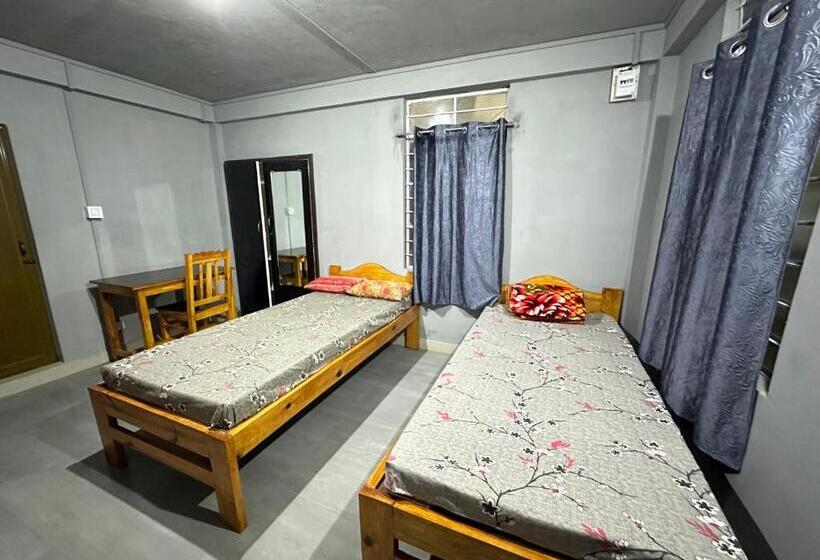 Номер Стандарт, Rm Resort