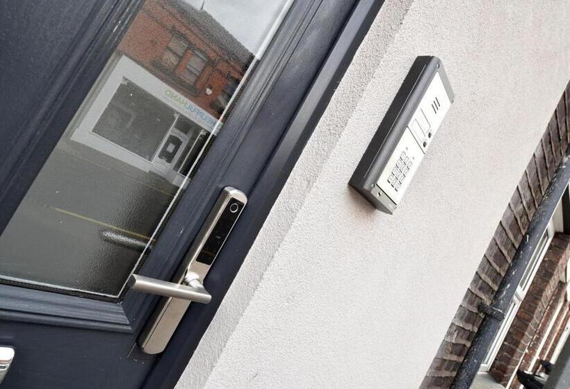 דירת חדר דלוקס, Chester Road Serviced Apartments
