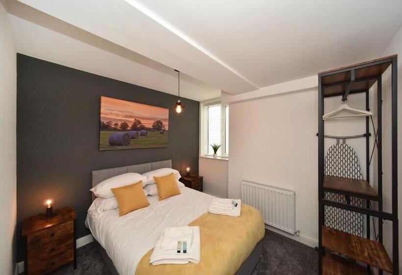 דירת חדר בקומת קרקע, Chester Road Serviced Apartments