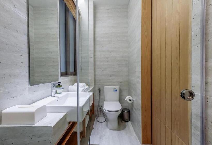 غرفة قياسية مزوَّدة بشُرفة, Lavanda Hotel Chiang Rai