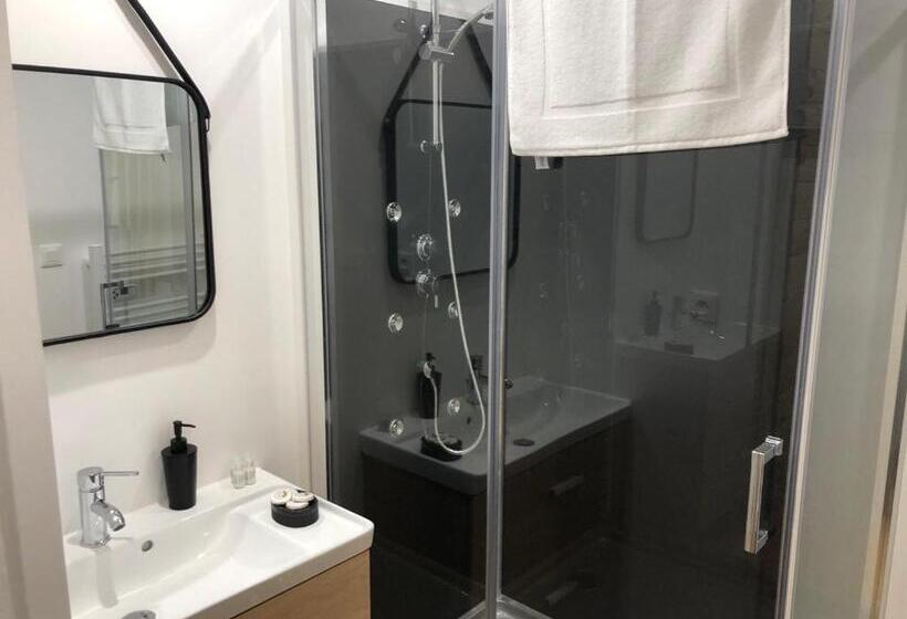 Шале Superior 1 Спальня, Les Cabanes Du Lac   Spa   Petit Déjeuné   Cabane Du Frêne & Cabane Du Chêne Premium