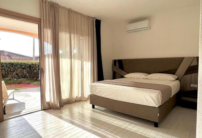 Suíte 2 Dormitórios, Suite Con Giardino