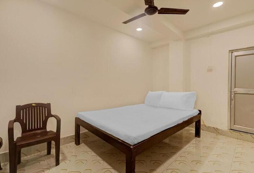三人经典房间, Spot On Hotel Paradise Inn
