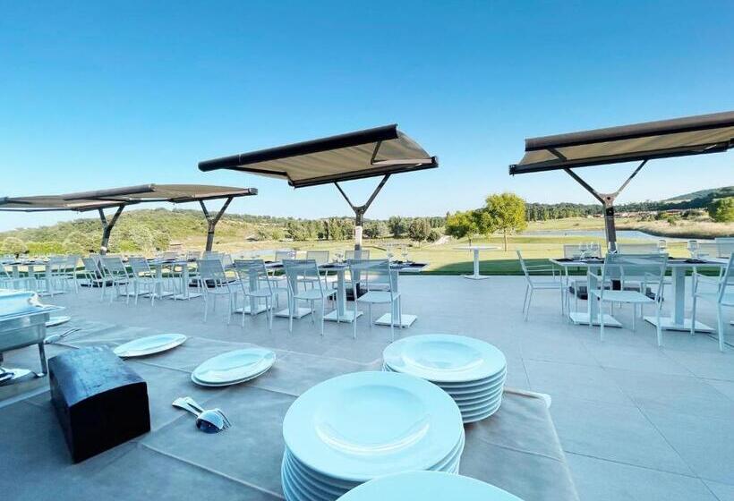Дом 4 Спальни, Terre Dei Consoli Resort E Golf
