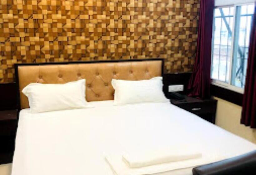 Номер Deluxe, The Metropol Hotel Bihar