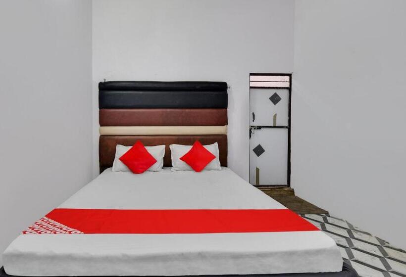 Трехместный Номер Классика, Oyo Dev Guest House
