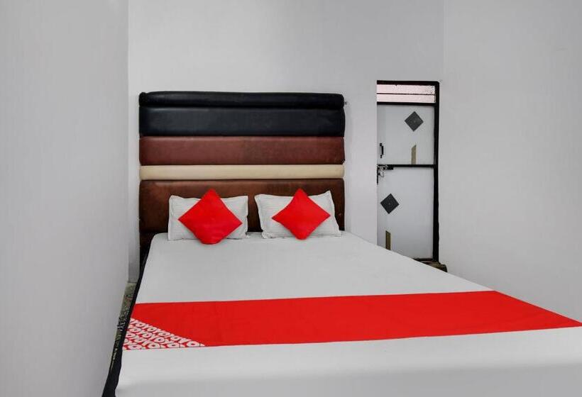 Трехместный Номер Классика, Oyo Dev Guest House