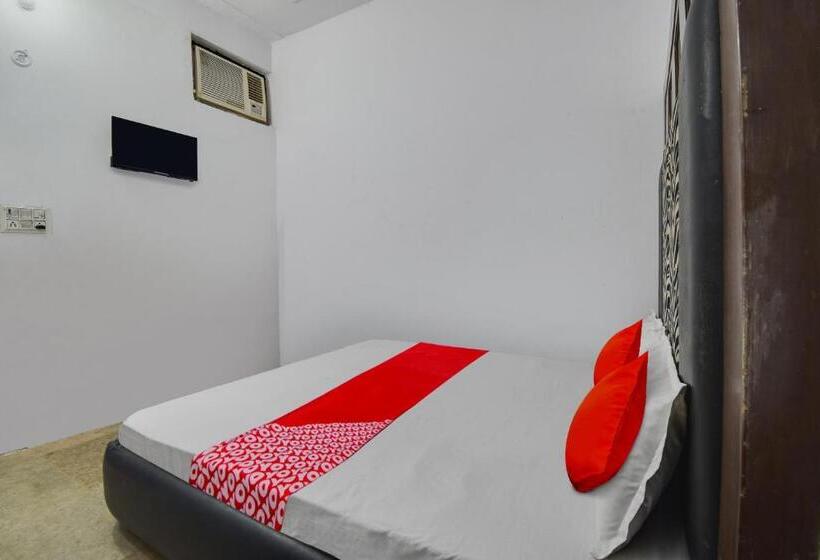 Трехместный Номер Классика, Oyo Dev Guest House