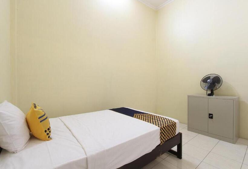 Одноместный Номер Basic, Spot On 93245 Guest House Mulia Dua Syariah