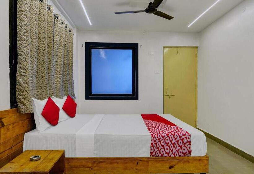 Номер Стандарт, Oyo Hotel Paradise