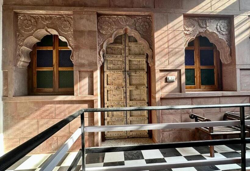 اتاق استاندارد با تخت بزرگ, Geel Heritage   A Restored Haveli