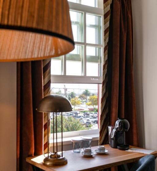 Family Suite, Dona Maria