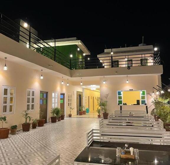 Номер Deluxe, Skyza Rooftop Lodge