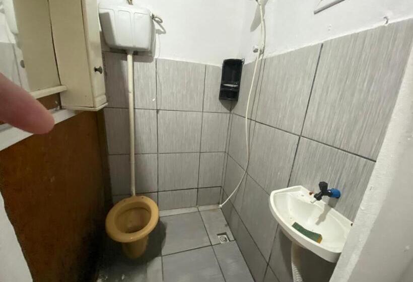 패밀리 스위트, Itajaí Hostel Pousada